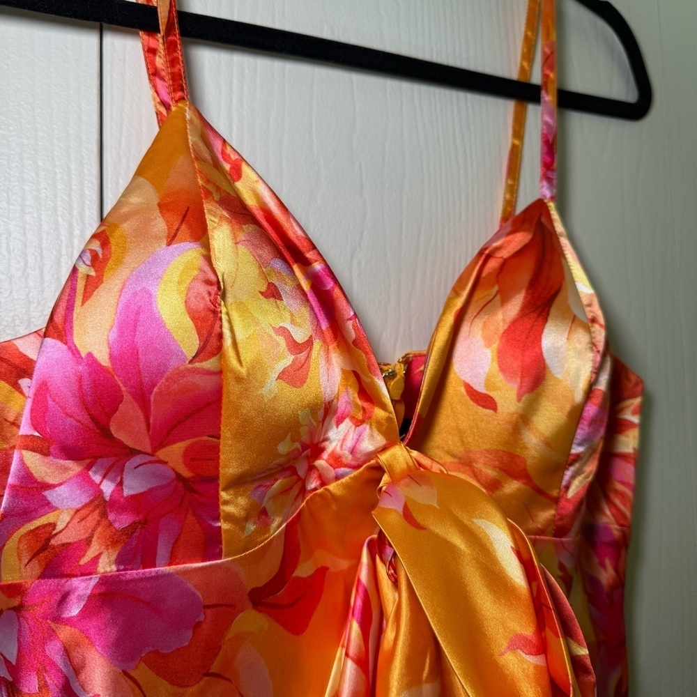 Boston Proper La Dolce Vita Floral Charmeuse Maxi Dress Size 8 - Picture 5 of 8